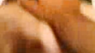 متعرج الذهبي وقحة الجنيه لها بعقب كبيرة سكس اجنبي دكتور